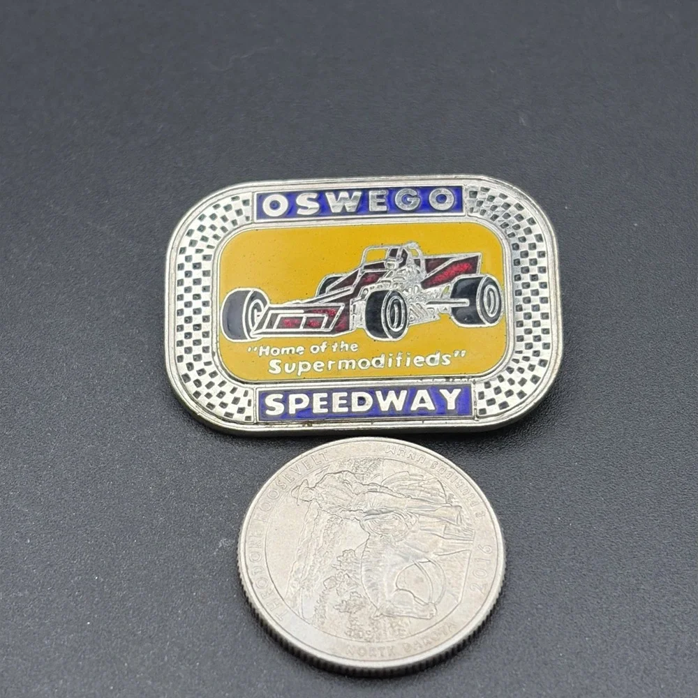 Oswego Speedway Home Of The Supermodifieds‎ Lapel Hat Pin